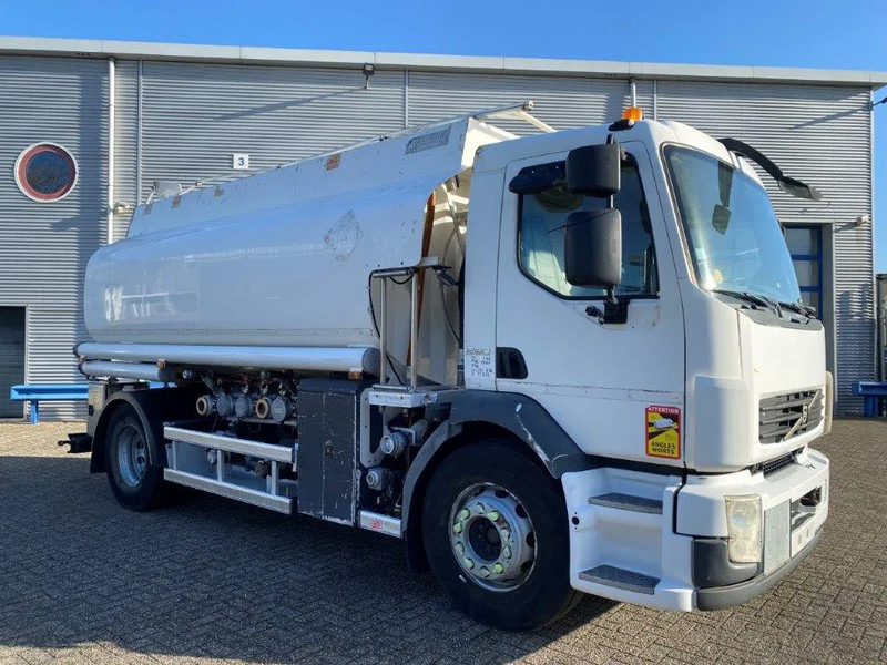 Volvo FL7-290 / 5 COMPARTIMENTS / 13000 LITER TOTAL / PUMP / AUTOMATIC / EURO-5 / 2009 - Camion cisterna: foto 2 Volvo FL7-290 / 5 COMPARTIMENTS / 13000 LITER TOTAL / PUMP / AUTOMATIC / EURO-5 / 2009 - Camion cisterna: foto 2