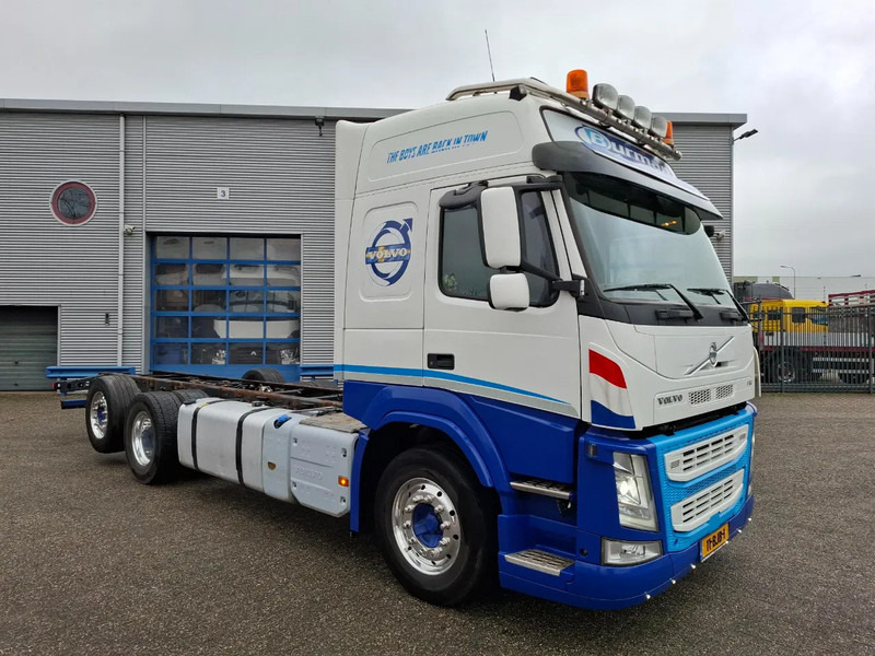 Volvo FM11-460 / NL TRUCK / LIFT+LENKACHSE / ONLY:355342 KM / DYNAMIC STEERING / LWDS / NAVI / ALCOA / TUV:07-01-2026 / INLINER / EURO - Autocarro telaio: foto 3 Volvo FM11-460 / NL TRUCK / LIFT+LENKACHSE / ONLY:355342 KM / DYNAMIC STEERING / LWDS / NAVI / ALCOA / TUV:07-01-2026 / INLINER / EURO - Autocarro telaio: foto 3