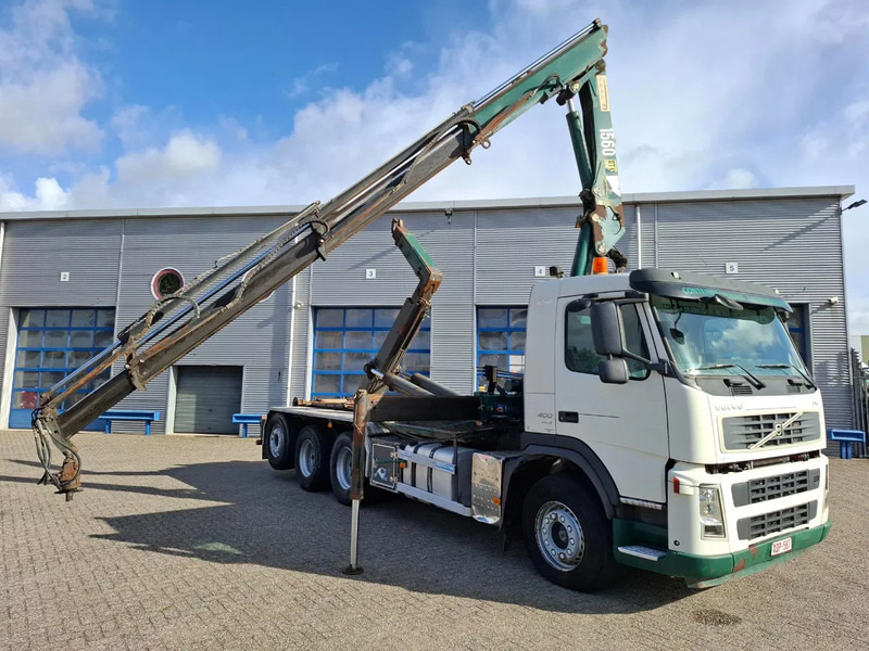 Volvo FM13-400 / 8X4 / AJK HOOK 25TON / CRANE HMF 1560 K3 / ROTATOR / LIFT+LENKACHSE / AIRCO / MANUAL / EURO-4 / 2007 - Camion con gru: foto 2 Volvo FM13-400 / 8X4 / AJK HOOK 25TON / CRANE HMF 1560 K3 / ROTATOR / LIFT+LENKACHSE / AIRCO / MANUAL / EURO-4 / 2007 - Camion con gru: foto 2