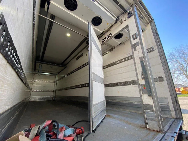 Autocarro frigorifero Volvo FM4-420 / COMPLETE COOL+FREEZE COMBI / CHEREAU / THROUGH-LOADING SYSTEM / 2XPLATFORM DHOLLANDIA / FREEZING LOCK / AUTOMATIC / EU: foto 7