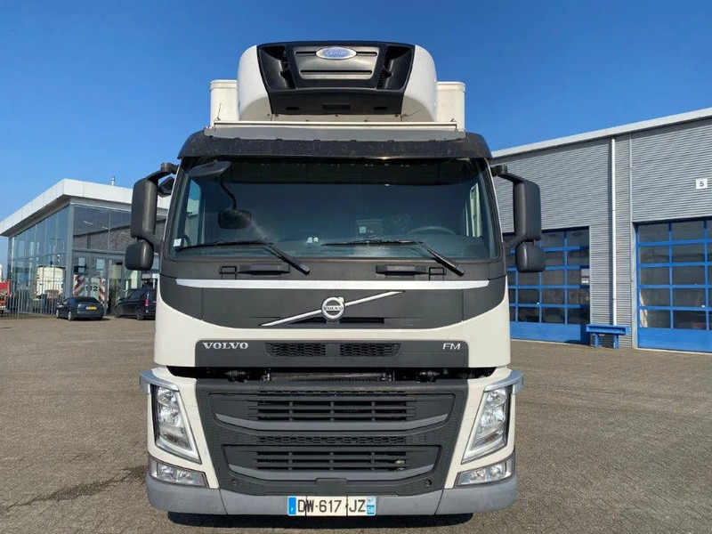 Autocarro frigorifero Volvo FM4-420 / COMPLETE COOL+FREEZE COMBI / CHEREAU / THROUGH-LOADING SYSTEM / 2XPLATFORM DHOLLANDIA / FREEZING LOCK / AUTOMATIC / EU: foto 12