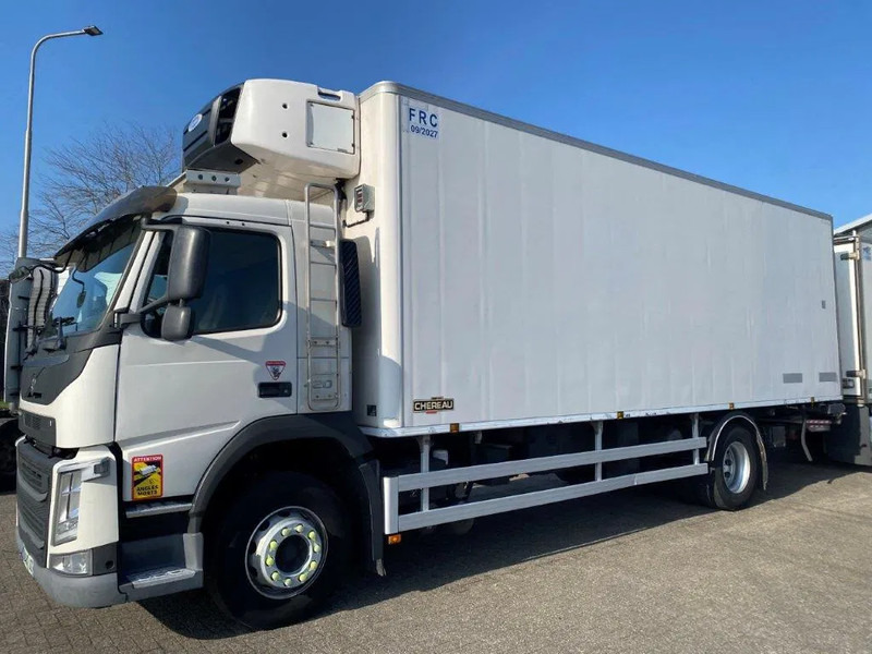 Autocarro frigorifero Volvo FM4-420 / COMPLETE COOL+FREEZE COMBI / CHEREAU / THROUGH-LOADING SYSTEM / 2XPLATFORM DHOLLANDIA / FREEZING LOCK / AUTOMATIC / EU: foto 14