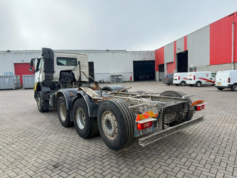 Volvo FMX 450 / ENGINE RUNNING / 8X4 / VEB / ONLY:260642 KM / PTO / LIFT+LENKACHSE / ALCOA / AUTOMATIC / EURO-6 / 2014 - Autocarro telaio: foto 3 Volvo FMX 450 / ENGINE RUNNING / 8X4 / VEB / ONLY:260642 KM / PTO / LIFT+LENKACHSE / ALCOA / AUTOMATIC / EURO-6 / 2014 - Autocarro telaio: foto 3