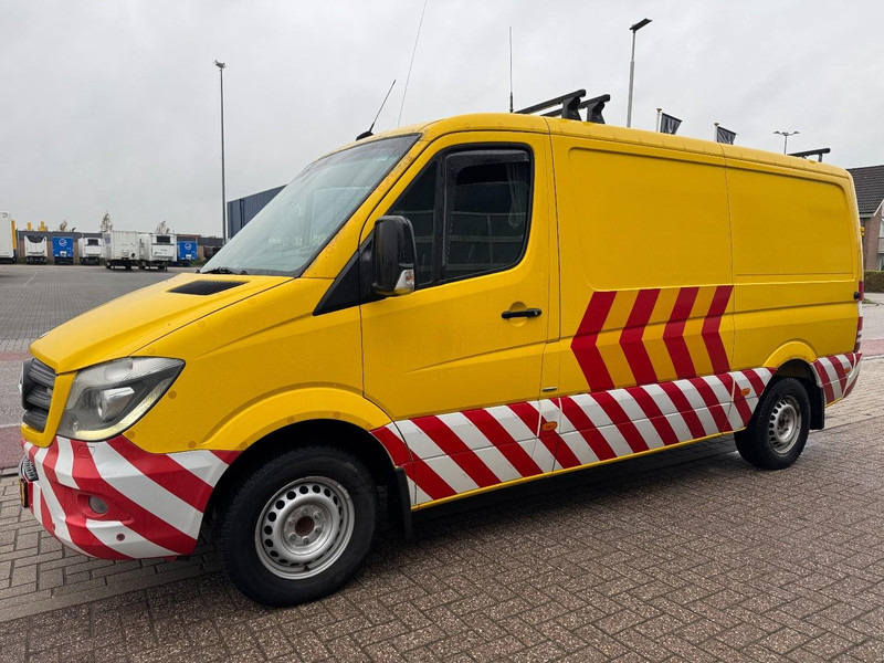 Leasing di Mercedes-Benz 319 L2/H1 BF3 Begleit-/Convooi-/Begleiding-/Camper Mercedes-Benz 319 L2/H1 BF3 Begleit-/Convooi-/Begleiding-/Camper: foto 6