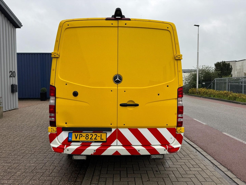 Mercedes-Benz 319 L2/H1 BF3 Begleit-/Convooi-/Begleiding-/Camper - Furgone chiuso: foto 4 Mercedes-Benz 319 L2/H1 BF3 Begleit-/Convooi-/Begleiding-/Camper - Furgone chiuso: foto 4