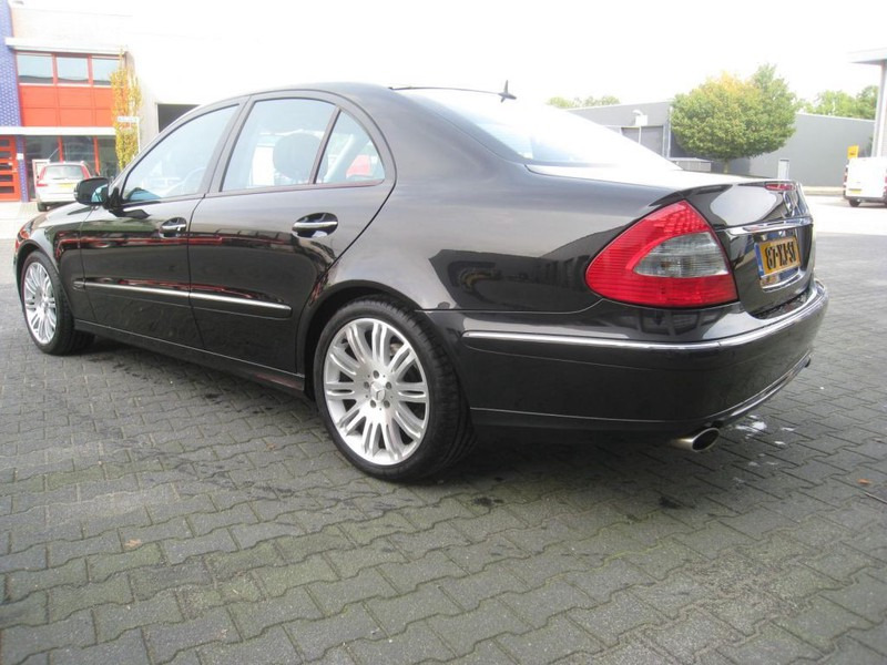 Mercedes-Benz E-Klasse 280 CDI, Sport - Berlina: foto 4 Mercedes-Benz E-Klasse 280 CDI, Sport - Berlina: foto 4