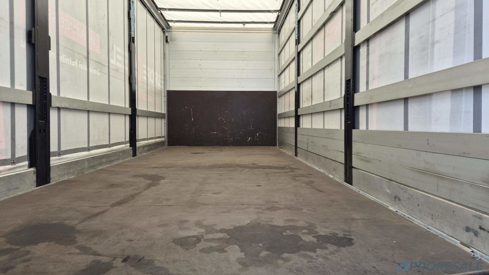 DAF LF 290 FA Sleeper Cab EURO 6 - valník s plachtou - Camion centinato: foto 4 DAF LF 290 FA Sleeper Cab EURO 6 - valník s plachtou - Camion centinato: foto 4