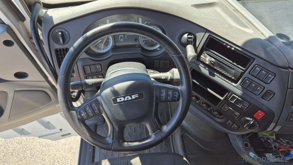 DAF XF 460 FT SSC EURO 6 - Trattore stradale: foto 4 DAF XF 460 FT SSC EURO 6 - Trattore stradale: foto 4
