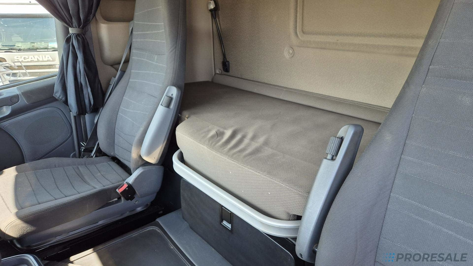 SCANIA R450 N320 HIGH LINE EURO 6 - Trattore stradale: foto 5 SCANIA R450 N320 HIGH LINE EURO 6 - Trattore stradale: foto 5