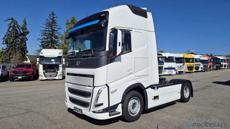 VOLVO FH 460 GLOBE XL EURO 6 TURBOCOMPOUND - Trattore stradale: foto 2 VOLVO FH 460 GLOBE XL EURO 6 TURBOCOMPOUND - Trattore stradale: foto 2