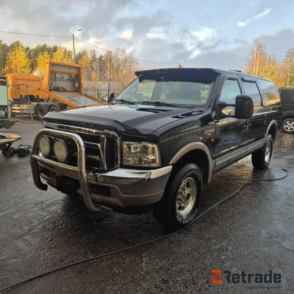 2001mod.FORD EXURSION 7.3td..Se video! - Autovettura: foto 5 2001mod.FORD EXURSION 7.3td..Se video! - Autovettura: foto 5