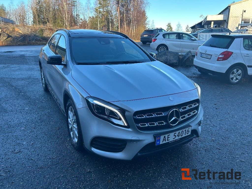 2017 Personbil MERCEDES-BENZ GLA 200 d 4MATIC EU-Godkjent - Autovettura: foto 2 2017 Personbil MERCEDES-BENZ GLA 200 d 4MATIC EU-Godkjent - Autovettura: foto 2