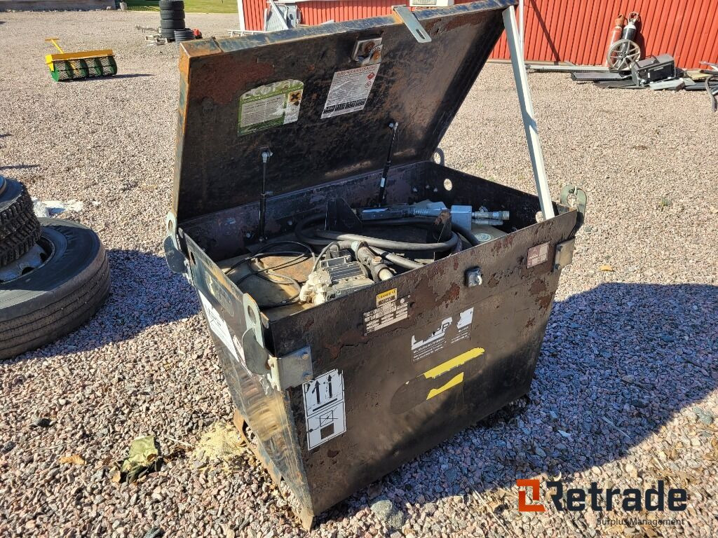 Bränsletank Dieseltank Western EC400 med pump - Attrezzatura da costruzione: foto 2 Bränsletank Dieseltank Western EC400 med pump - Attrezzatura da costruzione: foto 2