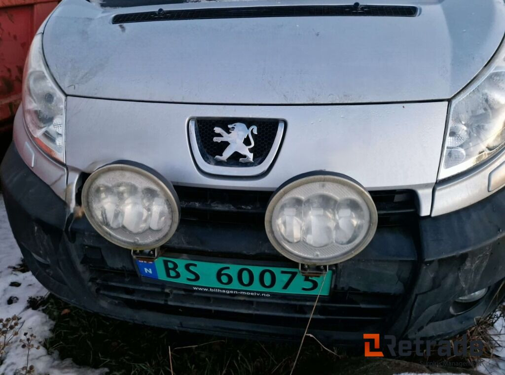 En pen Peugeot Expert 2009-modell - Autovettura: foto 3 En pen Peugeot Expert 2009-modell - Autovettura: foto 3