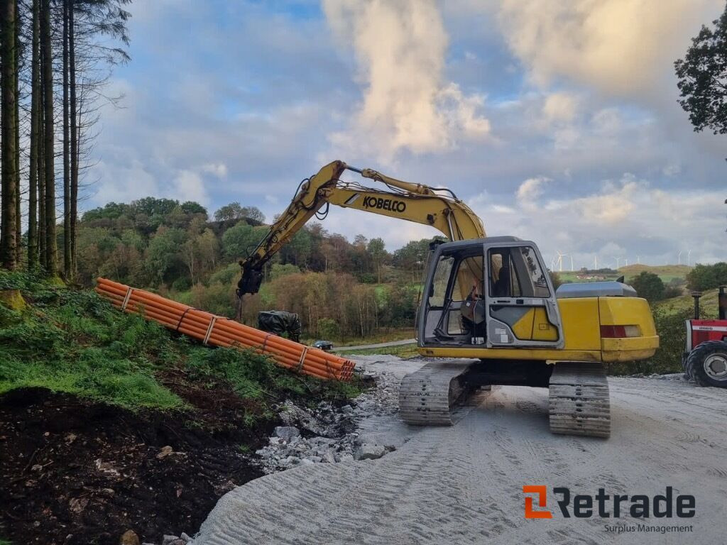 Gravemaskin Kobelco SK130LC - Escavatore cingolato: foto 2 Gravemaskin Kobelco SK130LC - Escavatore cingolato: foto 2