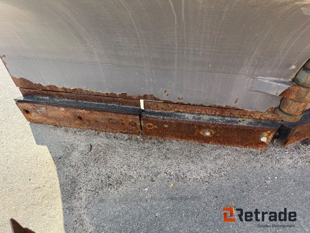 Holm KHV-2,8 V-plov til traktorfrontlift. - Attrezzatura da costruzione: foto 5 Holm KHV-2,8 V-plov til traktorfrontlift. - Attrezzatura da costruzione: foto 5