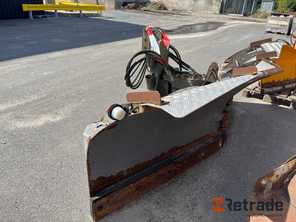 Holm KHV-2,8 V-plov til traktorfrontlift. - Attrezzatura da costruzione: foto 3 Holm KHV-2,8 V-plov til traktorfrontlift. - Attrezzatura da costruzione: foto 3
