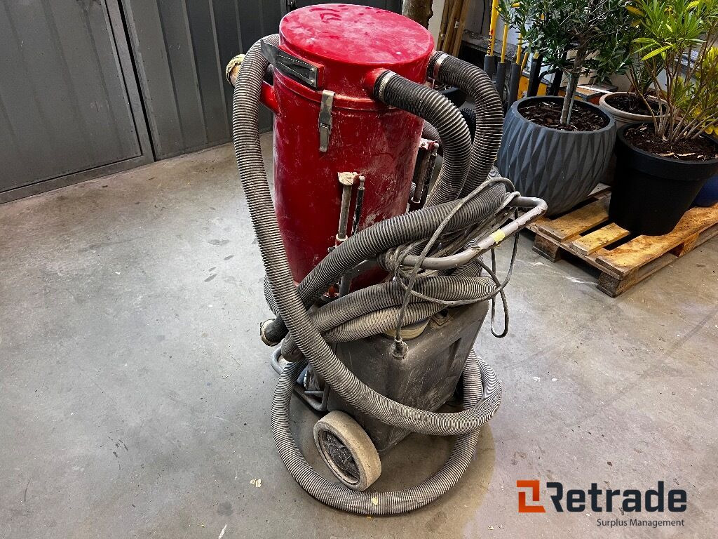 Industridammsugare Sandust 2900 - Attrezzatura da costruzione: foto 5 Industridammsugare Sandust 2900 - Attrezzatura da costruzione: foto 5