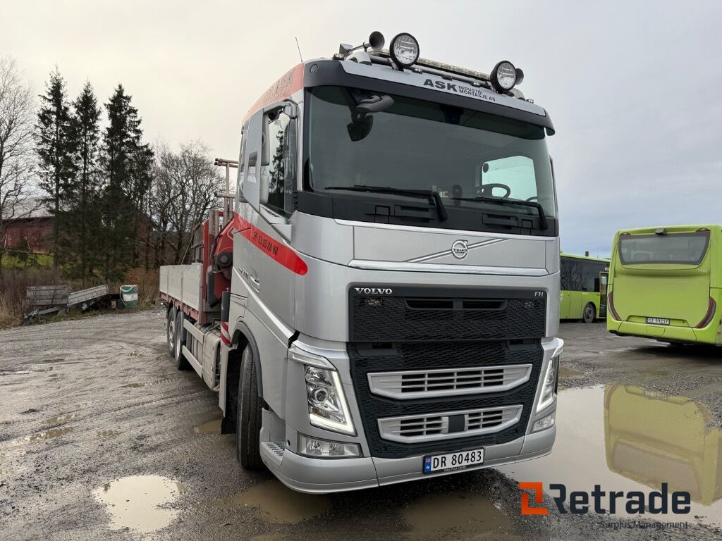 Kranbil Volvo FH500 6x2 - Autocarro con pianale/ Cassone fisso, Camion con gru: foto 4 Kranbil Volvo FH500 6x2 - Autocarro con pianale/ Cassone fisso, Camion con gru: foto 4