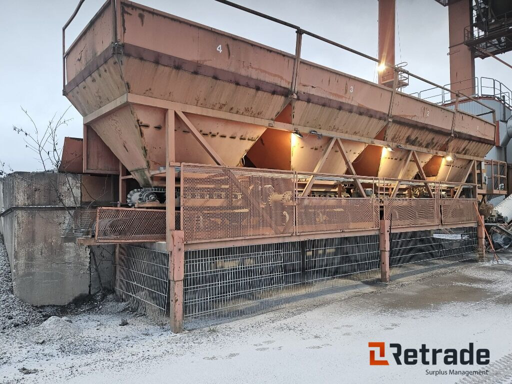 2 x Feeders Amomatic 8 pcs Silo VS 150 - Macchina da cantiere: foto 3 2 x Feeders Amomatic 8 pcs Silo VS 150 - Macchina da cantiere: foto 3