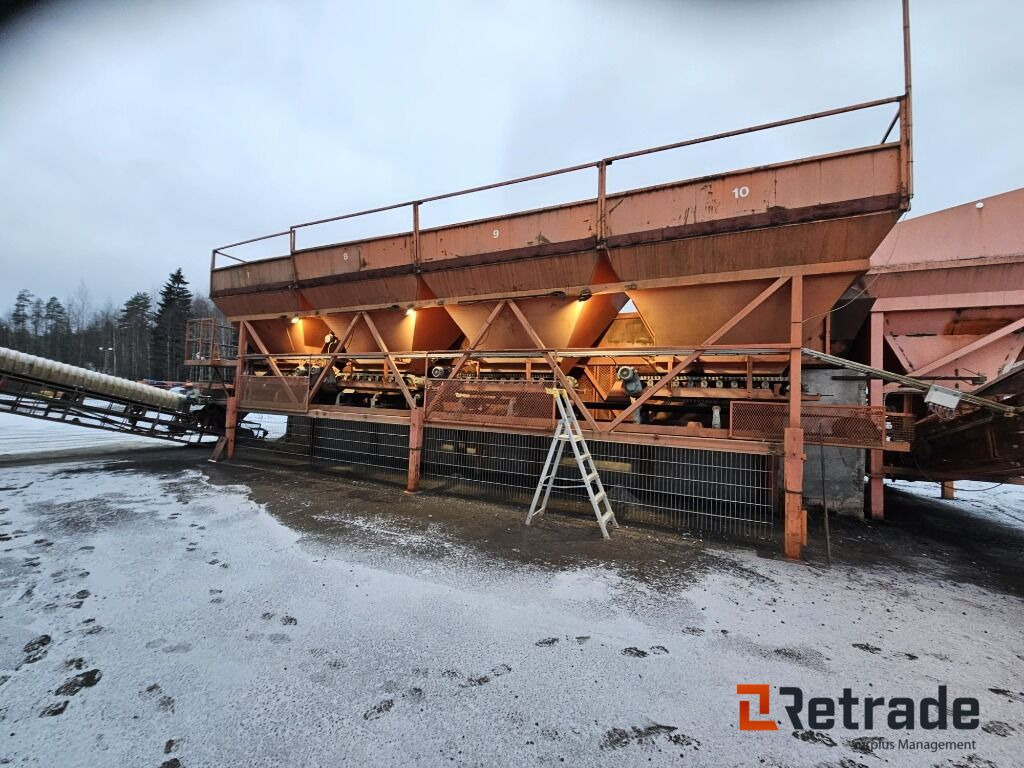 2 x Feeders Amomatic 8 pcs Silo VS 150 - Macchina da cantiere: foto 4 2 x Feeders Amomatic 8 pcs Silo VS 150 - Macchina da cantiere: foto 4