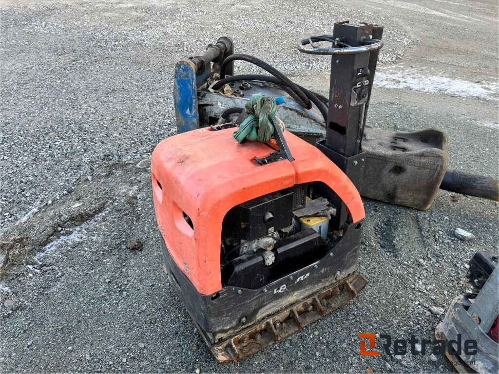 Markvibrator Husqvarna LG 504 - Attrezzatura da costruzione: foto 1 Markvibrator Husqvarna LG 504 - Attrezzatura da costruzione: foto 1