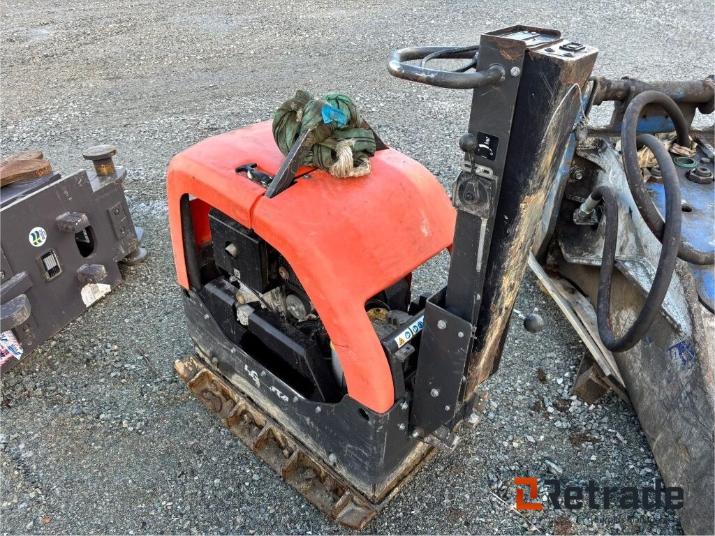 Markvibrator Husqvarna LG 504 - Attrezzatura da costruzione: foto 4 Markvibrator Husqvarna LG 504 - Attrezzatura da costruzione: foto 4