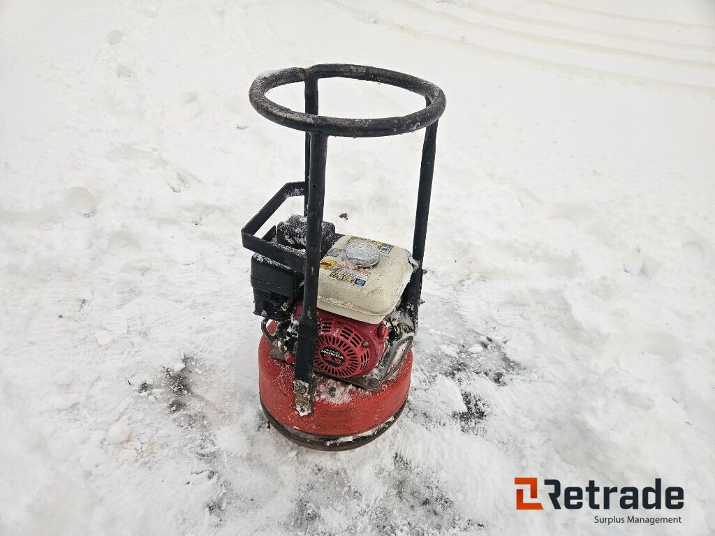 Rundpadda Dynapc LX90 - Attrezzatura da costruzione: foto 1 Rundpadda Dynapc LX90 - Attrezzatura da costruzione: foto 1