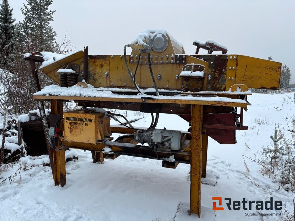 Sikt Lokomo B10 - Attrezzatura da costruzione: foto 3 Sikt Lokomo B10 - Attrezzatura da costruzione: foto 3