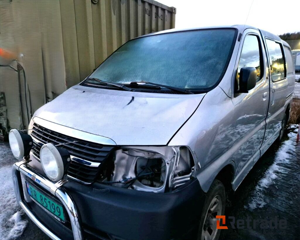 Toyota Hiace med reg.nr BR 85199, 2009-modell, . - Autovettura: foto 2 Toyota Hiace med reg.nr BR 85199, 2009-modell, . - Autovettura: foto 2