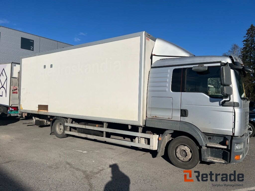 Truck Man TGL12.210 4X2BL - Autocarro furgonato: foto 4 Truck Man TGL12.210 4X2BL - Autocarro furgonato: foto 4
