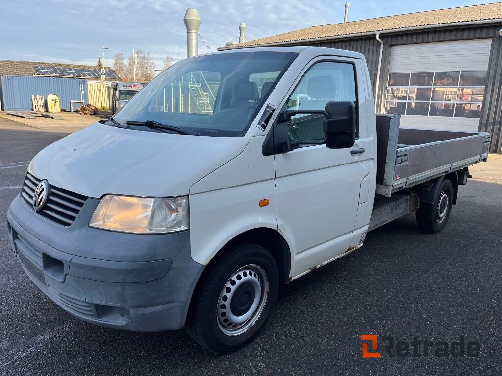 VOLKSWAGEN TRANSPORTER PICK-UP 2,5 TDI - Furgone con cassone fisso: foto 1 VOLKSWAGEN TRANSPORTER PICK-UP 2,5 TDI - Furgone con cassone fisso: foto 1