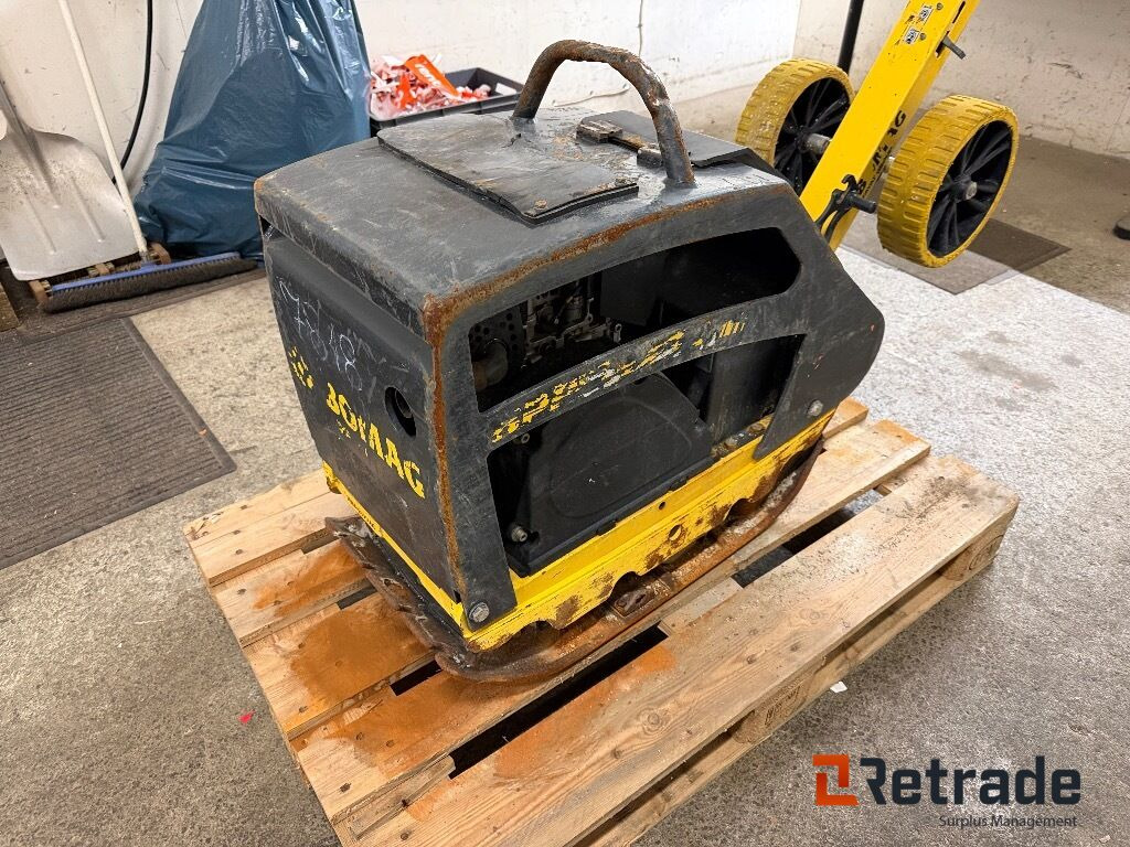 Vibroplatta Bomag - Attrezzatura da costruzione: foto 4 Vibroplatta Bomag - Attrezzatura da costruzione: foto 4