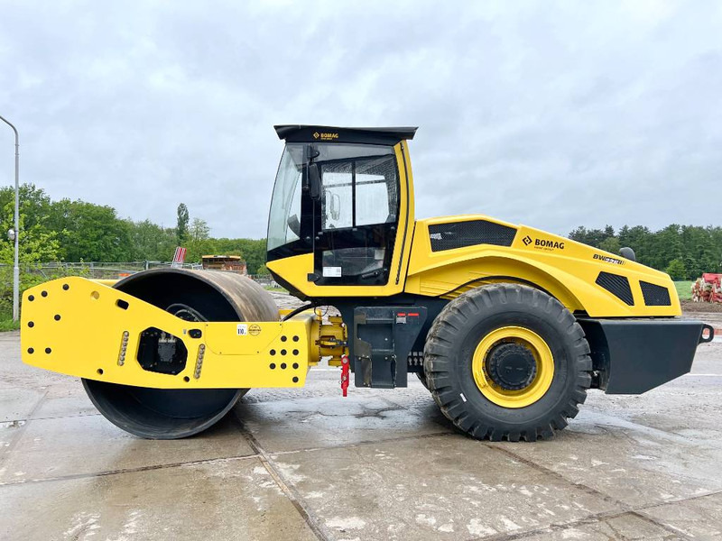 Bomag BW226-5CL - New / Unused - Rullo: foto 1 Bomag BW226-5CL - New / Unused - Rullo: foto 1
