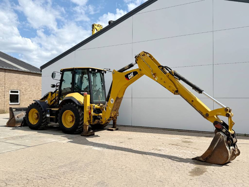 Cat 444F2 - 4x4x4 / Telescopic / Hammer Lines / AC - Terna: foto 2 Cat 444F2 - 4x4x4 / Telescopic / Hammer Lines / AC - Terna: foto 2