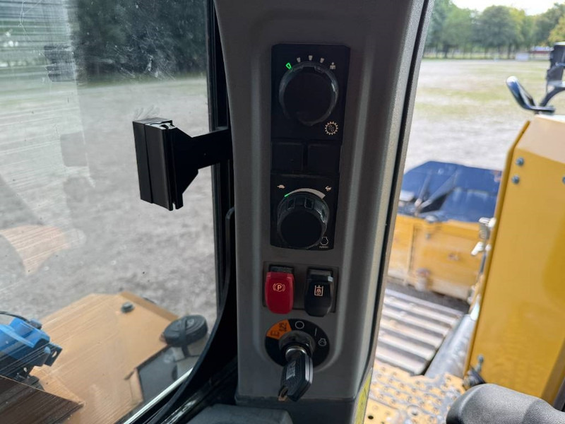 Bulldozer Cat D6XE LGP - German Machine / Folding Blade / Ripper: foto 16 Bulldozer Cat D6XE LGP - German Machine / Folding Blade / Ripper: foto 16