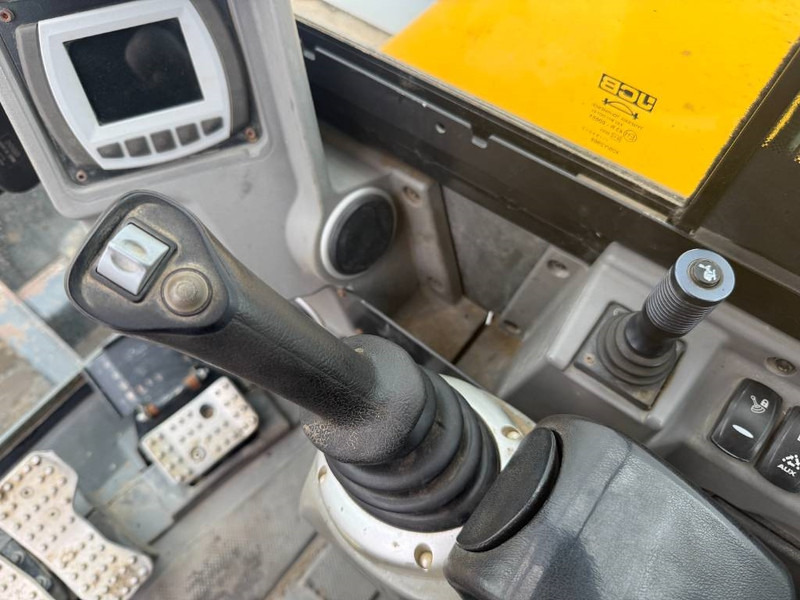 Miniescavatore JCB 86C-1 - Hammer Lines / Quick Coupler: foto 10