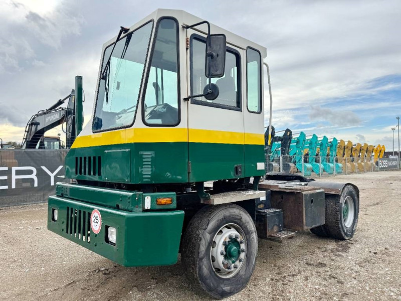 Kalmar PT122 - Top Condition / Cummins Engine - Trattore terminale: foto 1 Kalmar PT122 - Top Condition / Cummins Engine - Trattore terminale: foto 1
