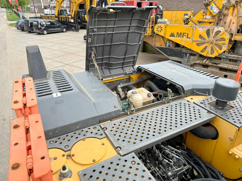 Escavatore cingolato Volvo EC250EL - Hamer Lines / Quick Coupler: foto 15