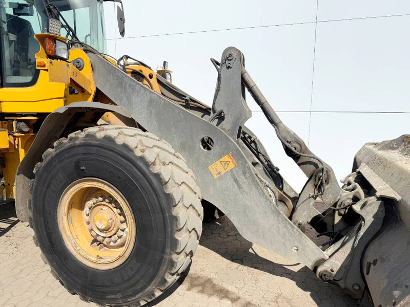 Pala gommata Volvo L90F - German Machine / 3rd Function / Auto Lube: foto 15