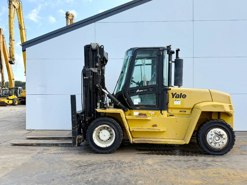 Yale GDP120DB - Triplex / Side Shift / Fork Positioners - Carrello elevatore diesel: foto 3 Yale GDP120DB - Triplex / Side Shift / Fork Positioners - Carrello elevatore diesel: foto 3