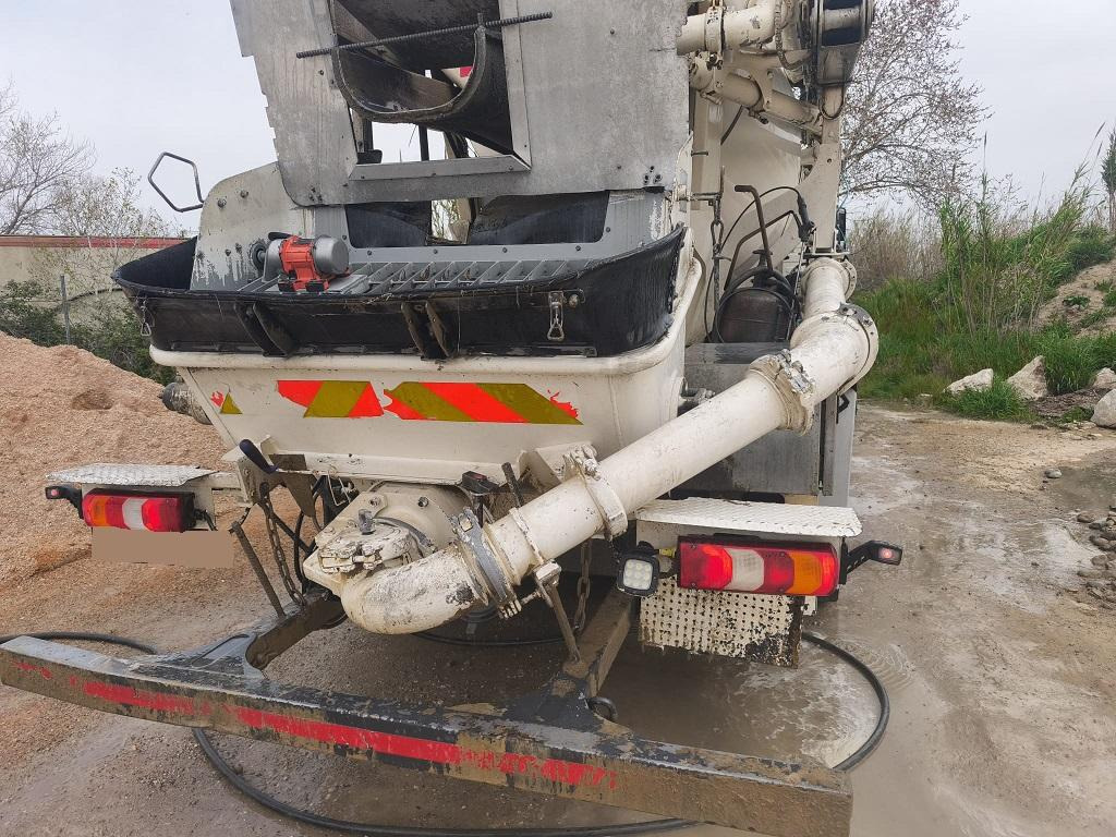 Mercedes Actros 3243 - Betonpompa: foto 5 Mercedes Actros 3243 - Betonpompa: foto 5