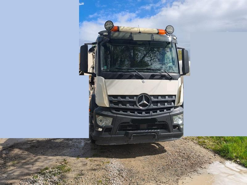 Mercedes Actros 3243 - Betonpompa: foto 1 Mercedes Actros 3243 - Betonpompa: foto 1