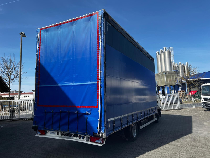 MAN TGL 8.220 - Camion centinato: foto 4 MAN TGL 8.220 - Camion centinato: foto 4