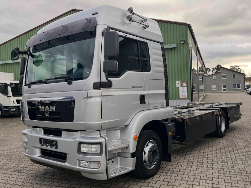 MAN TGM 12.290 BDF 4x2 Euro 5 - Autocarro telaio: foto 1 MAN TGM 12.290 BDF 4x2 Euro 5 - Autocarro telaio: foto 1