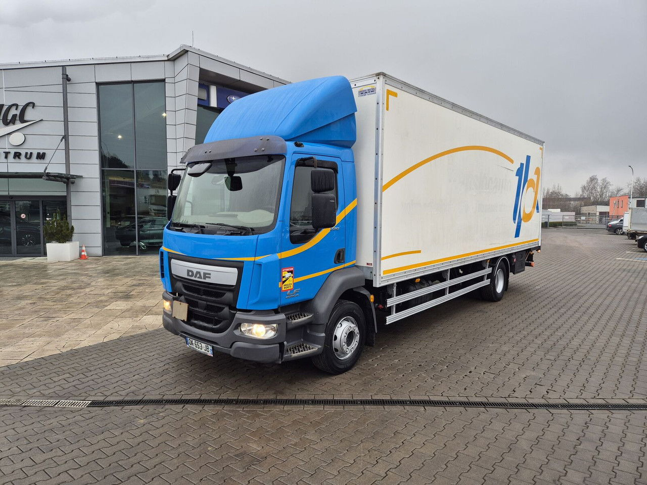 DAF LF 220 - Autocarro furgonato: foto 1 DAF LF 220 - Autocarro furgonato: foto 1