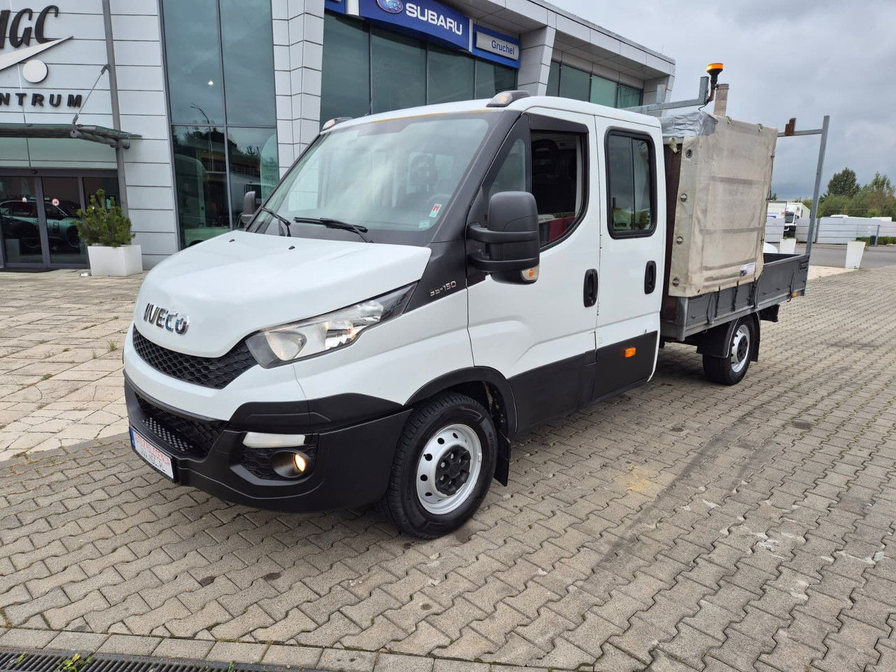 Iveco Daily 35 35S15 / Doka / 1 Owner / LOW KM / 7 Seats - Furgone con cassone fisso: foto 1 Iveco Daily 35 35S15 / Doka / 1 Owner / LOW KM / 7 Seats - Furgone con cassone fisso: foto 1