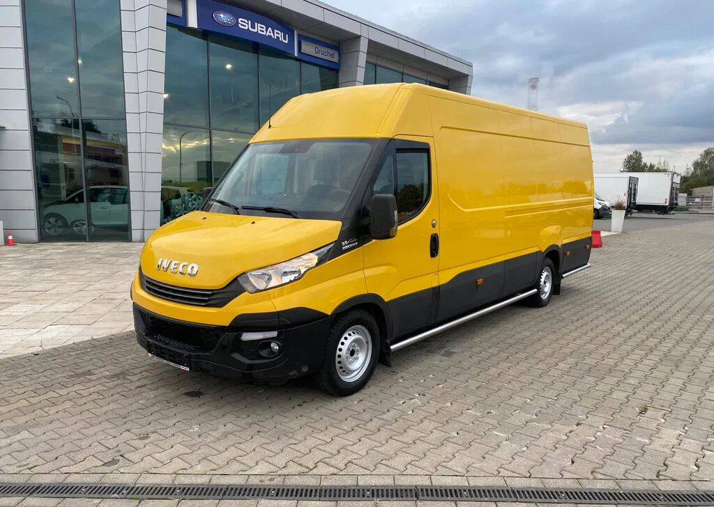 Iveco Daily 35S16 HI-Matic / 1 Owner / L4H2 / MAX / Webasto / Great C - Furgone chiuso: foto 2 Iveco Daily 35S16 HI-Matic / 1 Owner / L4H2 / MAX / Webasto / Great C - Furgone chiuso: foto 2