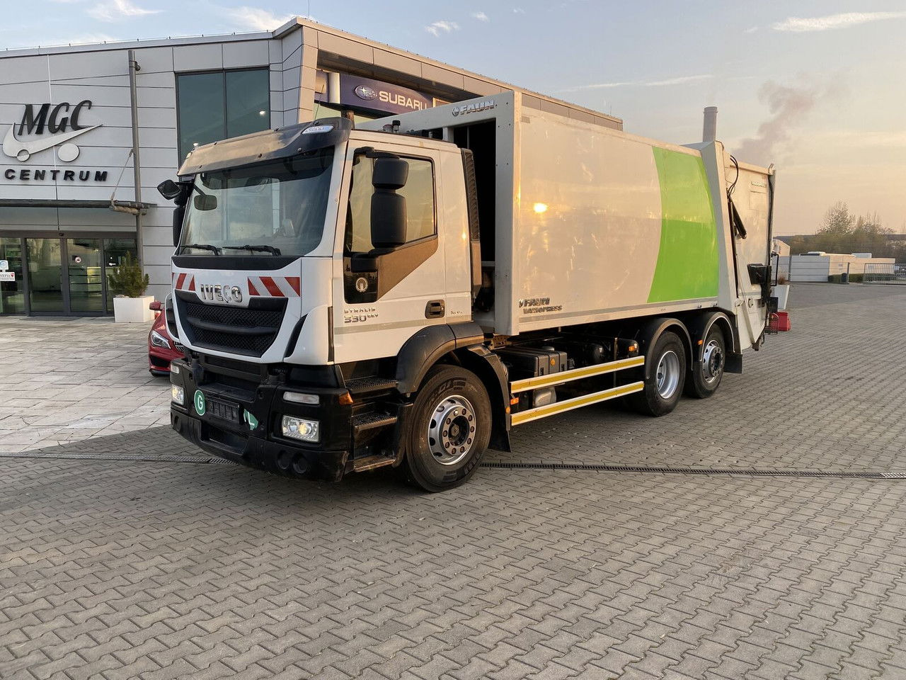 Iveco Stralis 330 EEV / Faun Vario Press 11 / Service NEW / TOP - Camion immondizia: foto 2 Iveco Stralis 330 EEV / Faun Vario Press 11 / Service NEW / TOP - Camion immondizia: foto 2