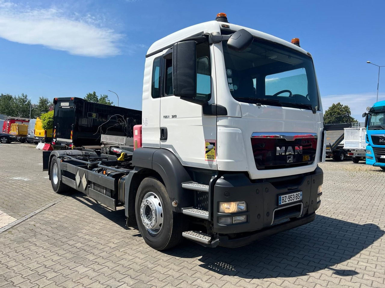 MAN TGS 18.320 NO Rust / Multilift Joab / BIG Wheelbase - Autocarro portacontainer/ Caisse interchangeable: foto 1 MAN TGS 18.320 NO Rust / Multilift Joab / BIG Wheelbase - Autocarro portacontainer/ Caisse interchangeable: foto 1
